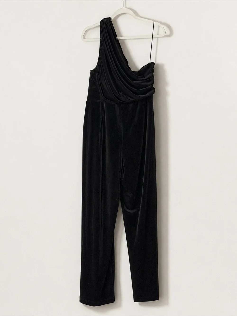 Express Black Velvet One Shoulder Wide Leg Jumpsuit XL NWT - Picture 5 of 6